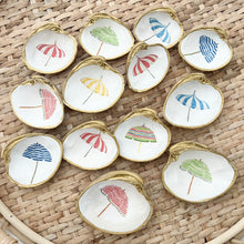 Parasol Clamshells