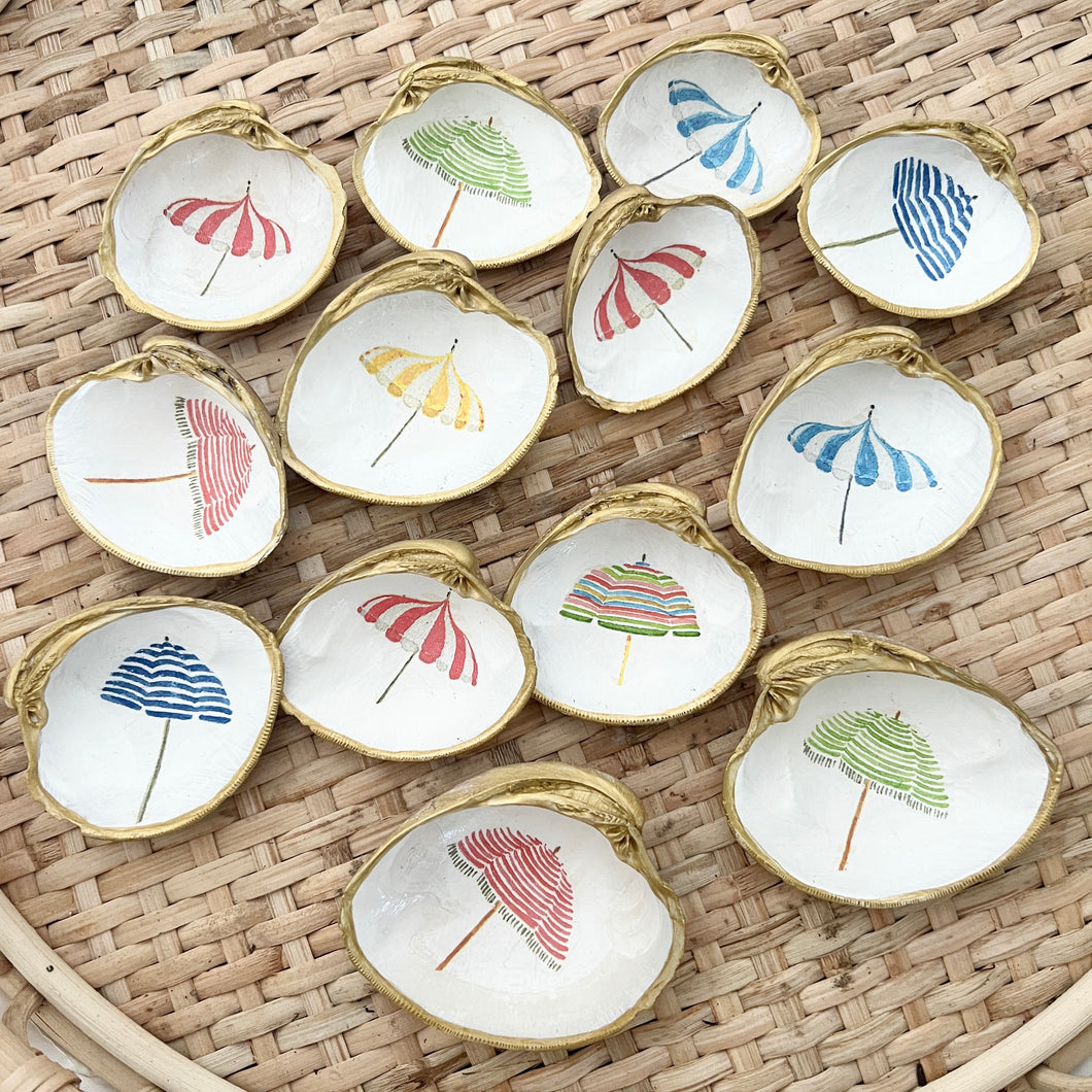Parasol Clamshells