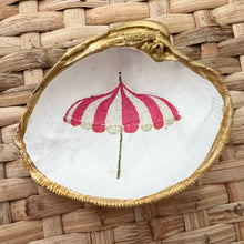 Parasol Clamshells