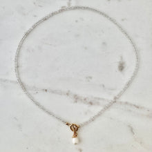 Tiny Front Toggle Pearl Necklace