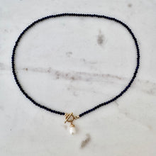 Tiny Front Toggle Pearl Necklace