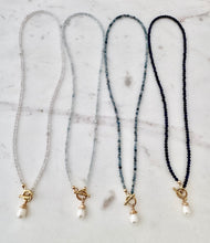 Tiny Front Toggle Pearl Necklace