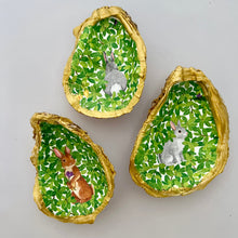 Bunnies in Boxwoods Oyster
