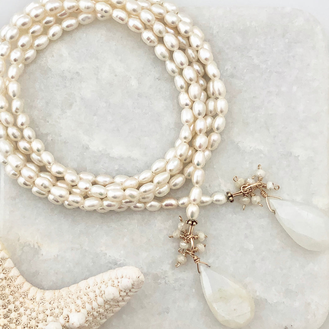 Seychelles Pearl Lariat