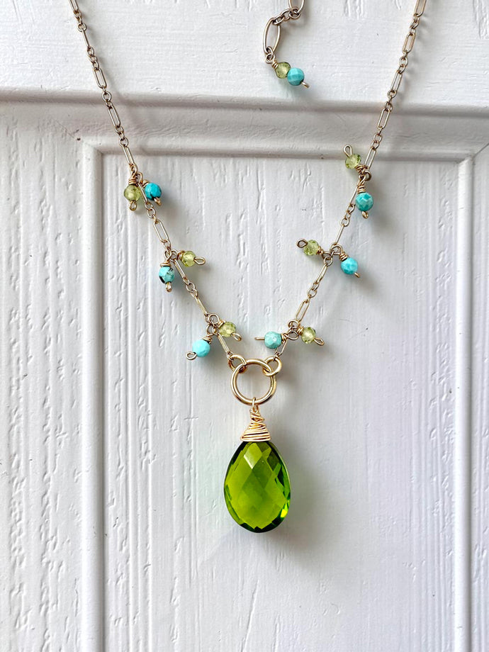 Blue & Green: A Timeless Pair