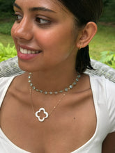 Clover Frame Necklace