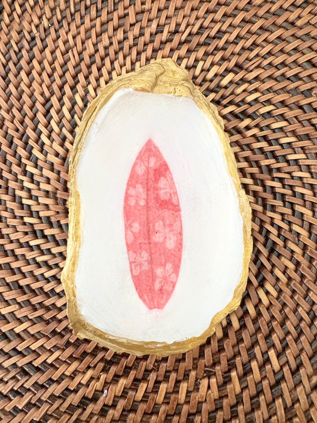 Pink Surf Board Oyster