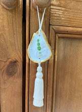 Topiary Tassel Oyster Ornaments