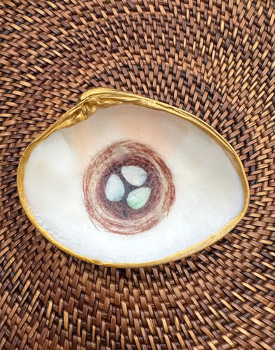 Nest Clamshell Dish