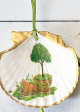 Topiary Large Scallop Ornaments