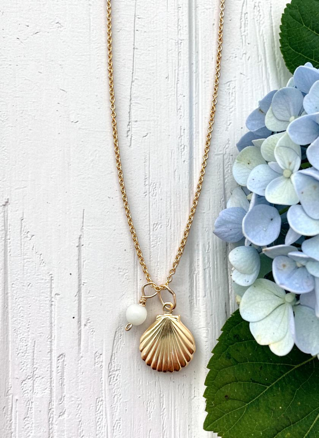 Golden Scallop Shell Necklace